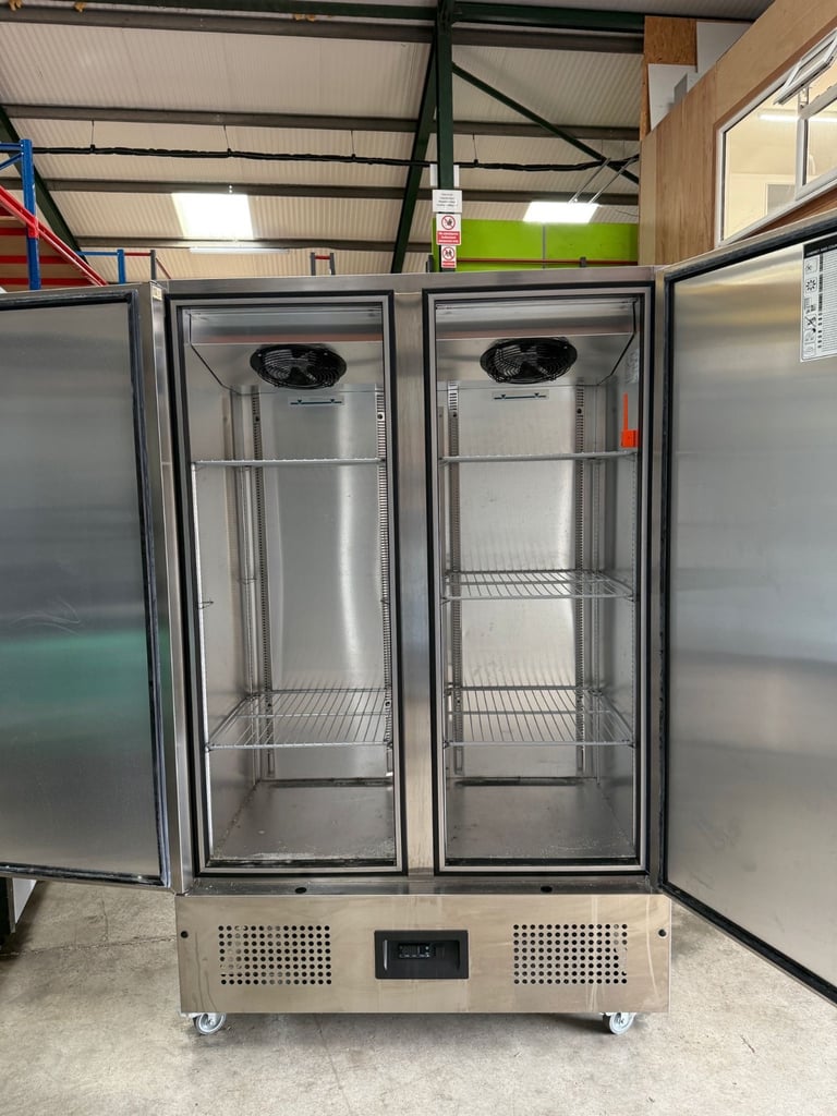 Commercial fridge 
