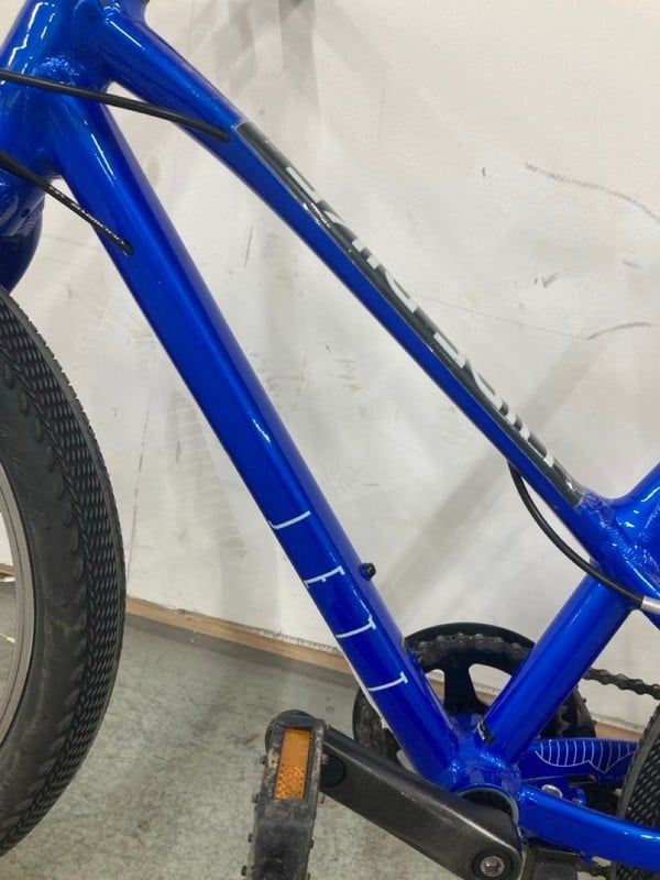 JETT Electric Blue Childrens Bike.