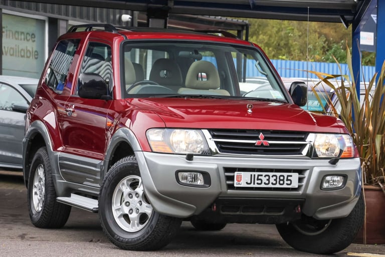 image for 2001 Mitsubishi Shogun 3.5 Shogun GDI GLS SWB Auto 4WD 3dr SUV Petrol Automatic