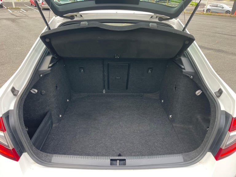 2019 Skoda Octavia 2.0 TSI 245 vRS 5dr [Black Pack] HATCHBACK PETROL Manual