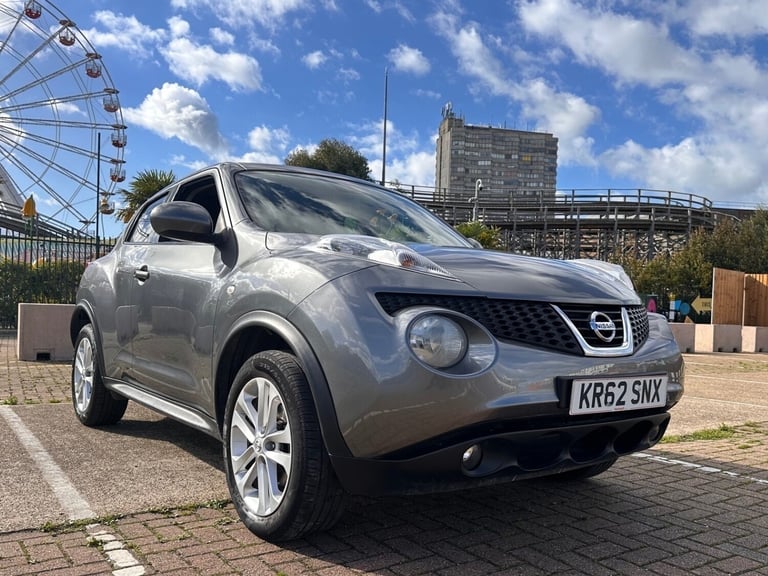2013 Nissan Juke 1.6 Acenta 5dr [Premium Pack] HATCHBACK Petrol Manual