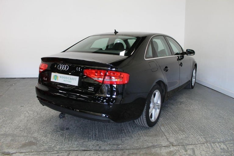 AUDI A4 2.0 TDI SE Technik quattro Euro 5 (s/s) 4dr 2013
