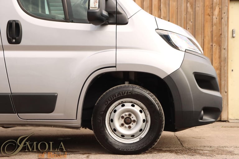 2020 Peugeot Boxer 2.2 BlueHDi 335 Professional L3 H2 Euro 6 (s/s) 5dr PANEL VAN Diesel Manual