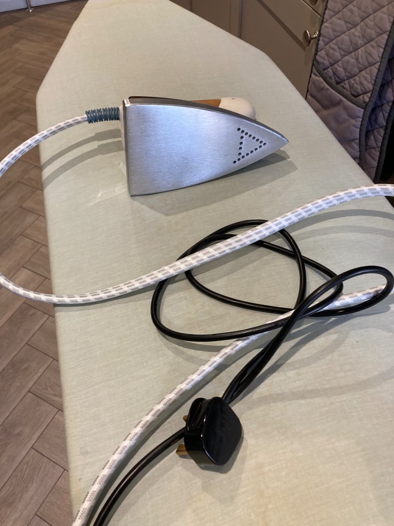 Iron ( Steam Generator) and Ironing Board in Excellent Condition 
