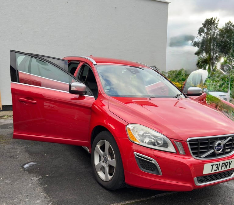 Volvo, XC60, Estate, 2012, Manual, 1984 (cc), 5 doors