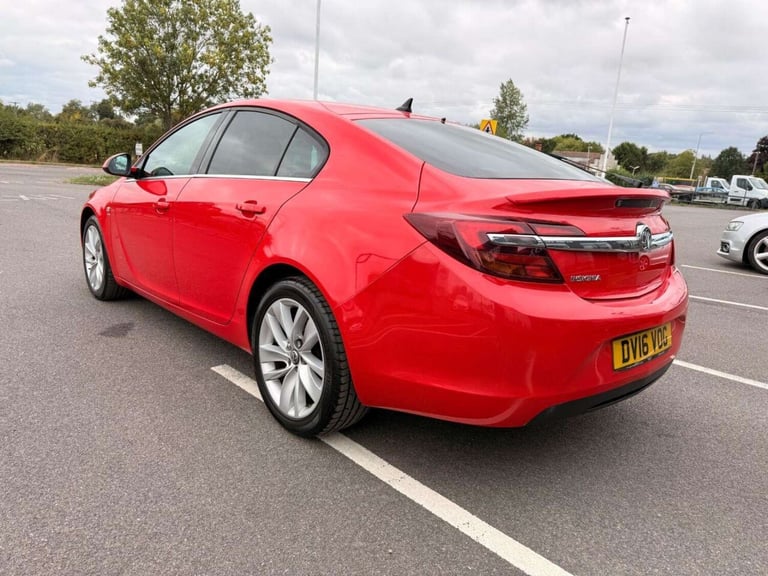 2016 Vauxhall Insignia 1.4T SRi Nav 5dr [Start Stop] HATCHBACK PETROL Manual