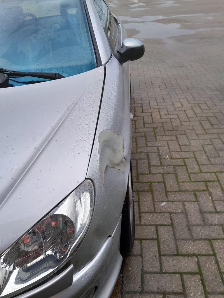 Peugeot, 206, Convertible, 2004, Manual, 1587 (cc), 2 doors