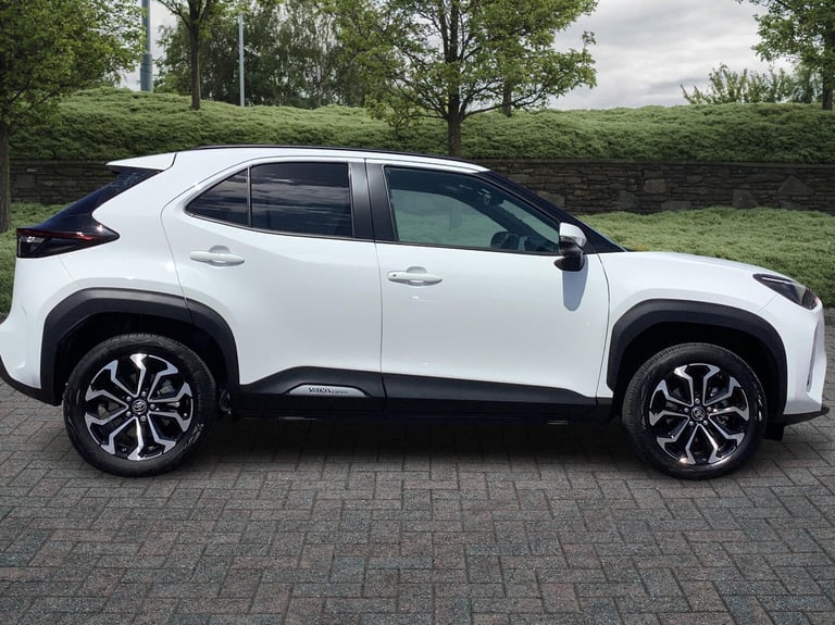 2024 Toyota Yaris Cross 1.5 Hybrid Design 5dr CVT HATCHBACK PETROL/ELECTRIC Automatic