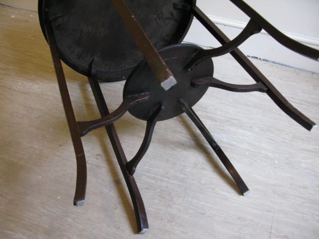 Art Deco Vintage Round Table