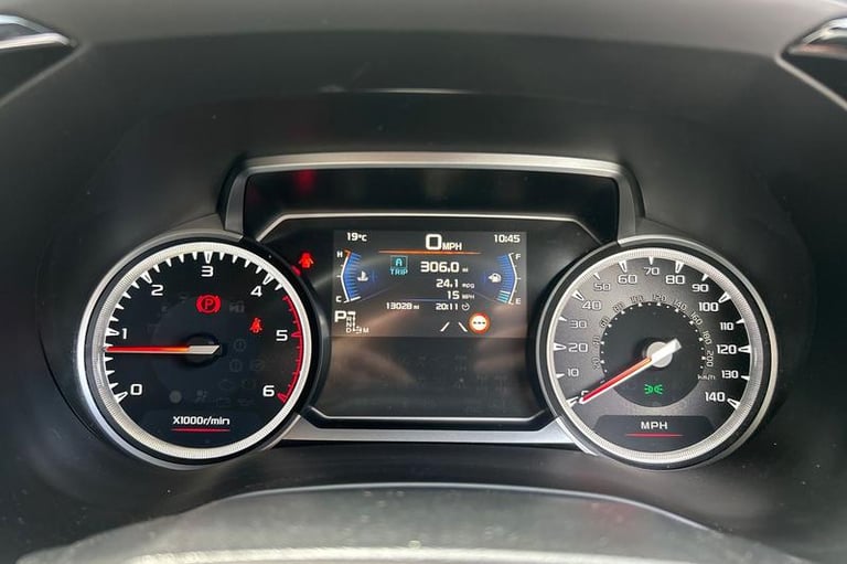 2023 Isuzu D-Max Artic AUTO 1.9 AT35 4x4 Double Cab Pick Up, TOW BAR, ROLLER SHUTTER Automat Pick...