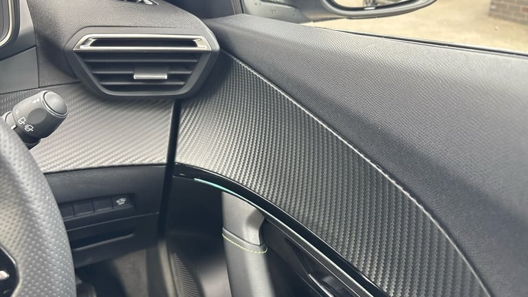 2025 Peugeot 2008 1.2 PureTech GT SUV 5dr Petrol EAT Euro 6 (s/s) (130 ps) SUV Petrol Automatic