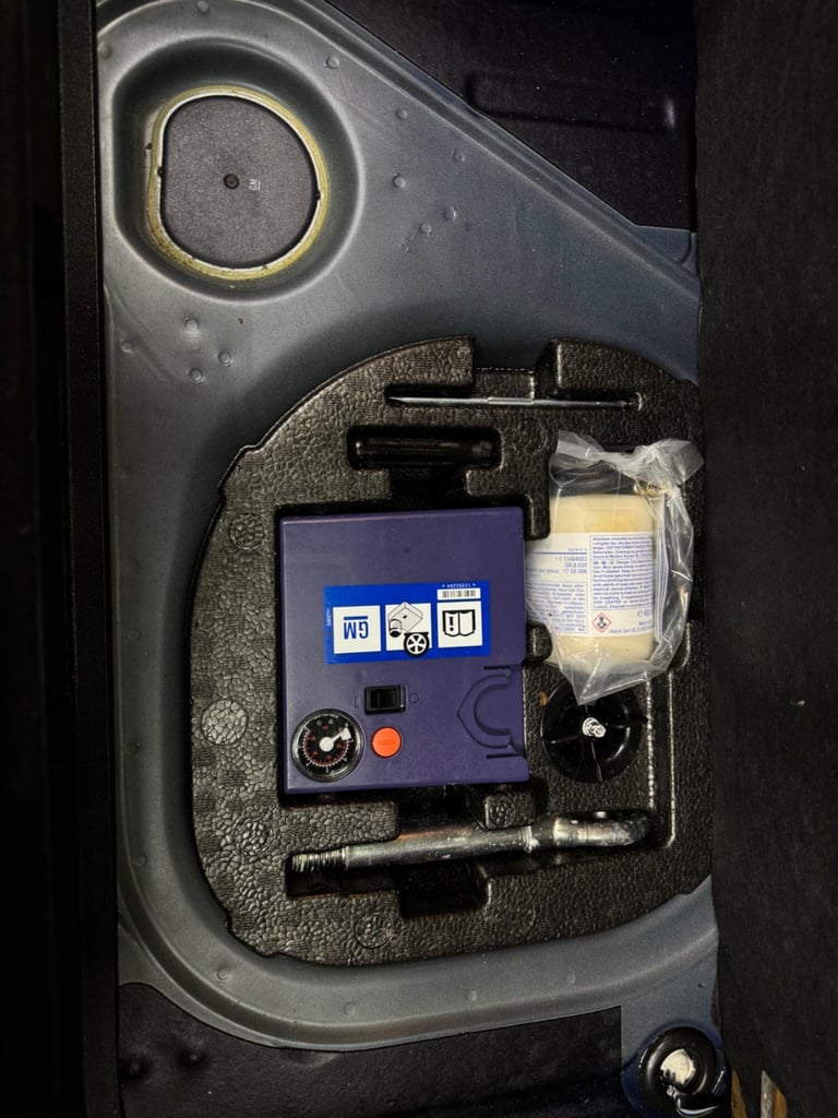 2017 Vauxhall ADAM 1.2i JAM Euro 6 3dr HATCHBACK Petrol Manual