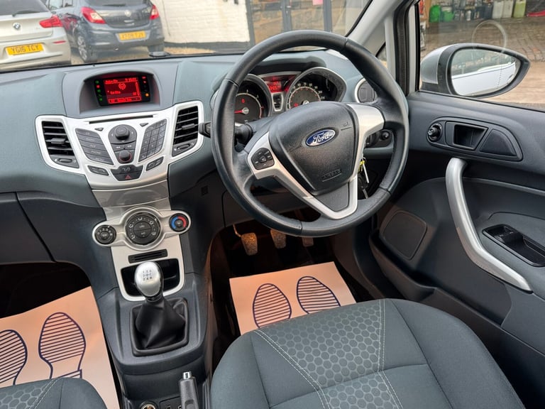 2010 Ford Fiesta 1.25 Zetec 5dr [82] ULEZ HATCHBACK Petrol Manual