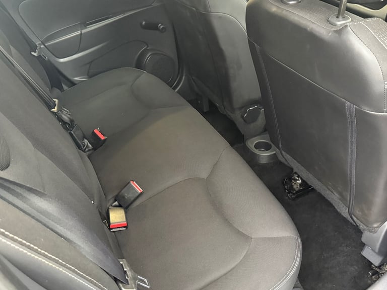 2014 Renault Clio 1.2 16V Dynamique MediaNav 5dr HATCHBACK Petrol Manual