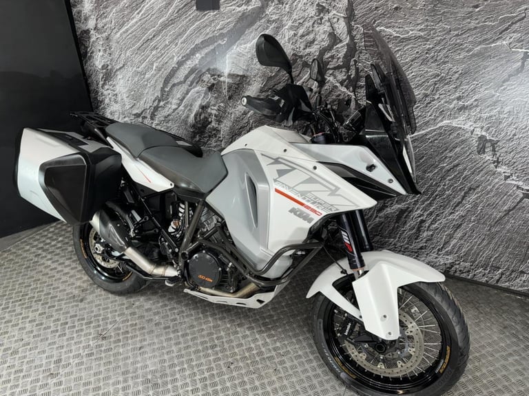 KTM 1290 SUPER ADVENTURE 2016