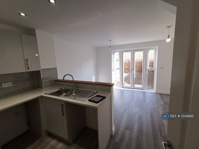 4 bedroom house in Sherlock Street, Birmingham, B5 (4 bed) (#1344695)