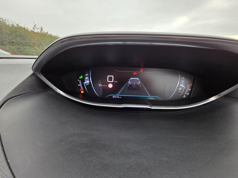 2018 Peugeot 5008 1.2 PureTech Allure Euro 6 (s/s) 5dr Petrol