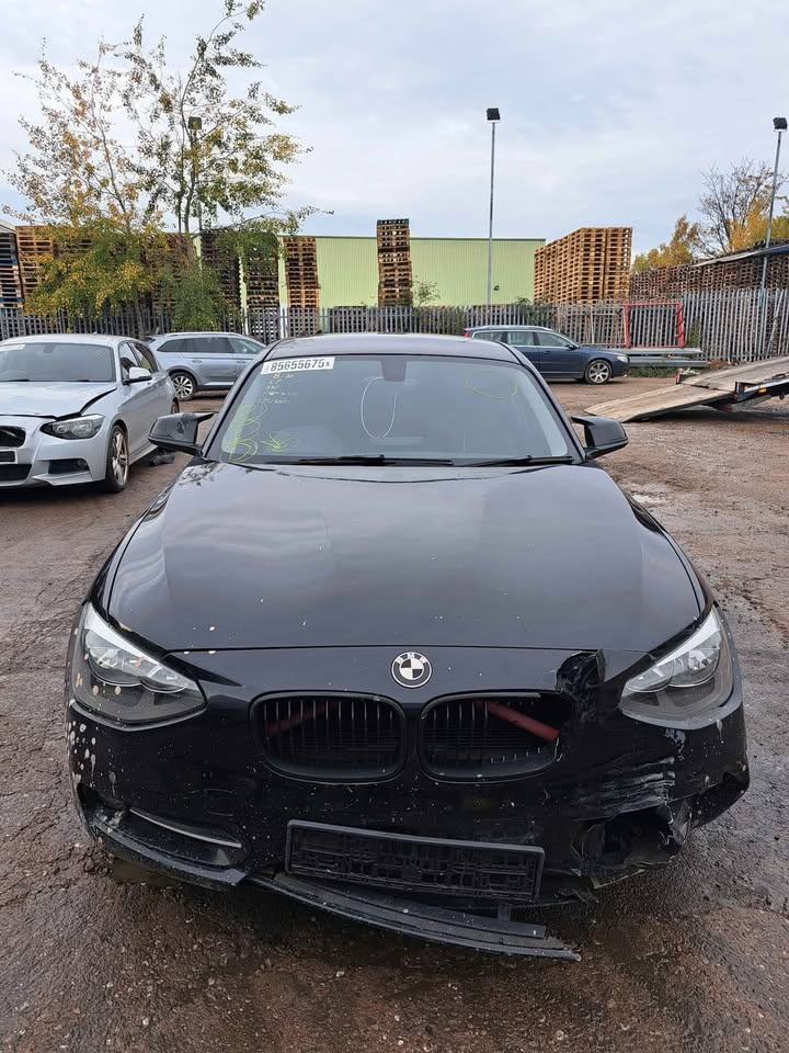 BMW 118D SPORT PRE LCI F20 DISMANTLING PARTS LIGHT WING DOOR MIRROR DASHBOARD AIRBAG KIT