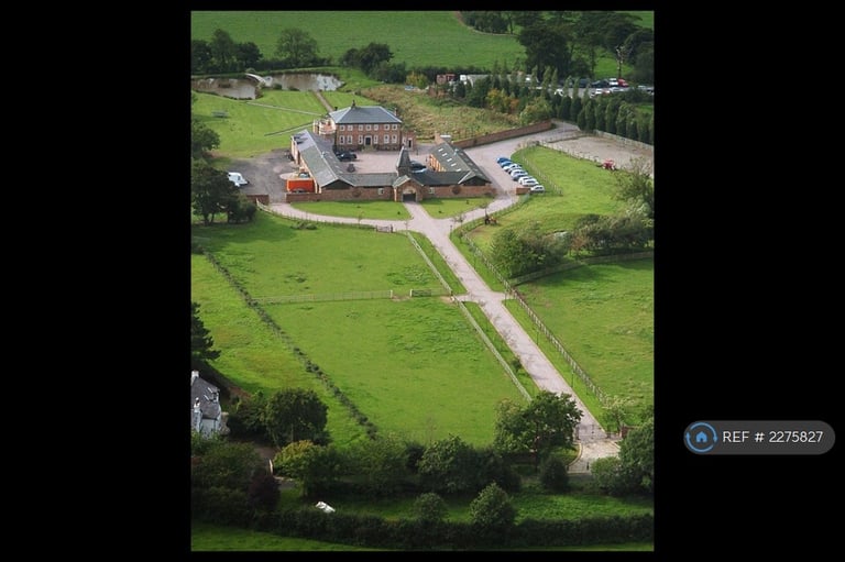 1 bedroom flat in Normans Lane, Warrington, WA4 (1 bed) (#2275827)