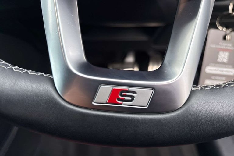 2022 Audi Q3 40 TFSI Quattro S Line 5dr S Tronic SUV Petrol Automatic