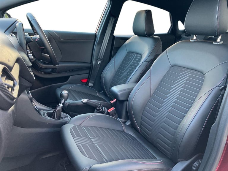 2023 Ford Puma 1.0 EcoBoost Hybrid mHEV Vivid Ruby Edition 5dr Hatchback Petrol Manual