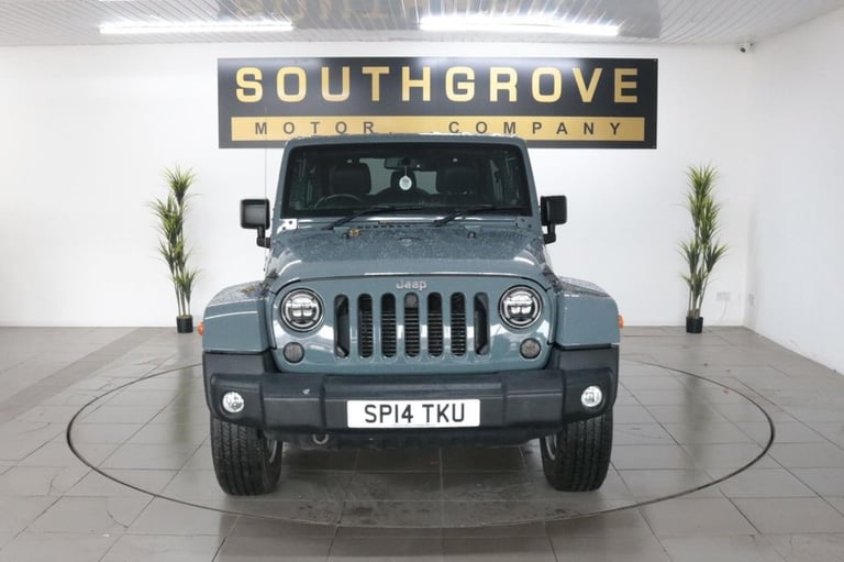 2014 Jeep Wrangler 2.8 CRD Overland 4dr Auto CONVERTIBLE DIESEL Automatic