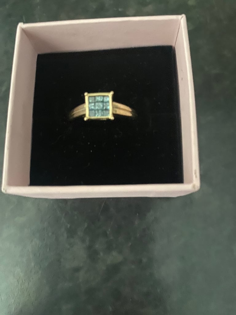 Gold ring