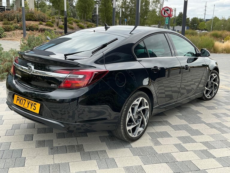 2017 Vauxhall Insignia 2.0 CDTi ecoFLEX SRi VX Line Nav Euro 6 (s/s) 5dr HATCHBACK Diesel Manual