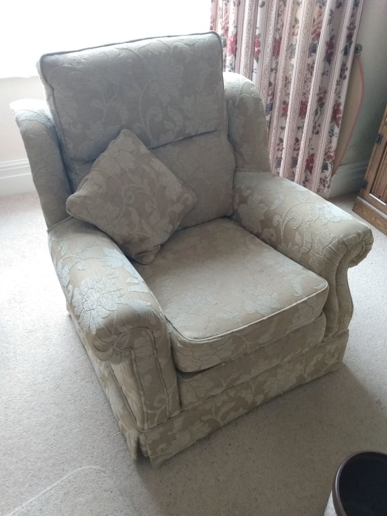 Gainsborough Carrington 3-piece sofa set - lovely condition