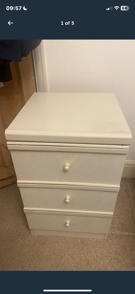 Bedside drawers -  cream - vintage x2