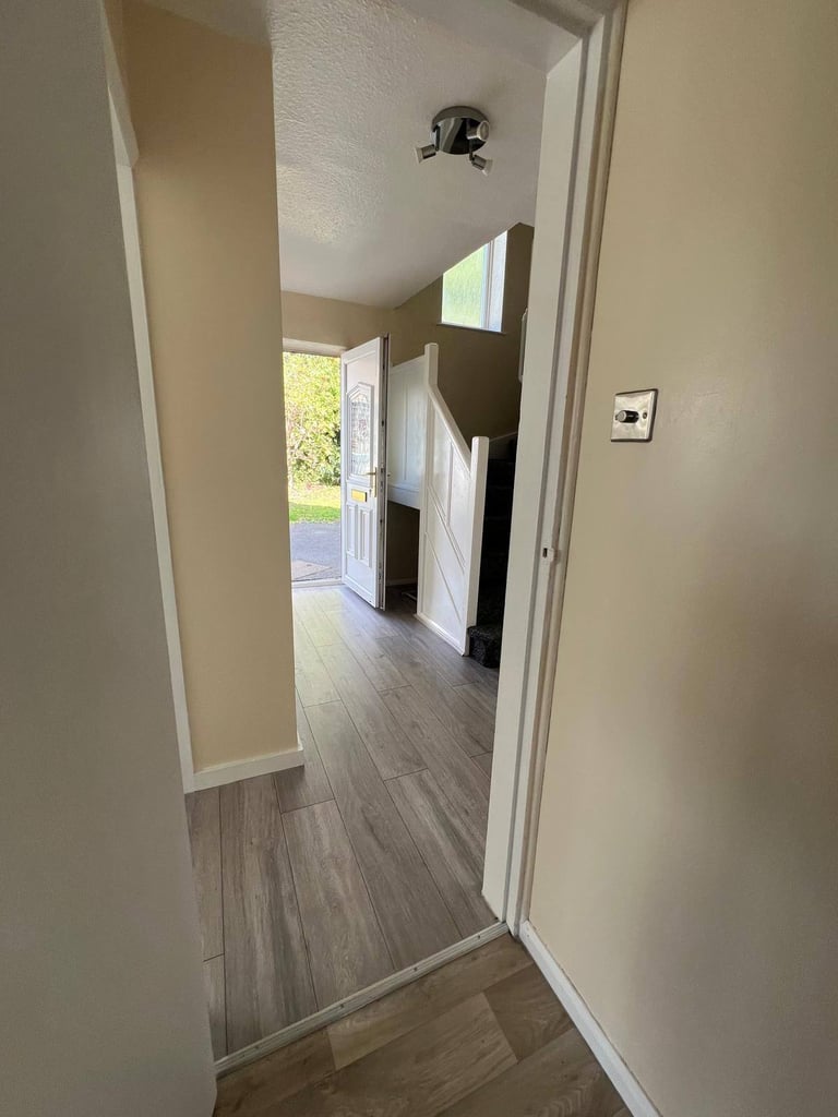 3 Bedroom Dormer bungalow to rent in WF16 - Ready to view now 