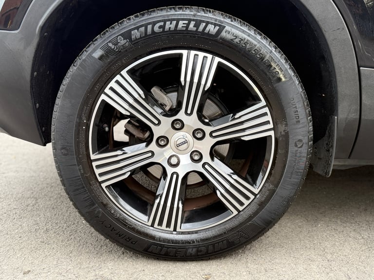 2019 Volvo XC40 1.5 T3 INSCRIPTION AUTO, 21000 MILES, VOLVO S HISTORY. ESTATE Petrol Automatic