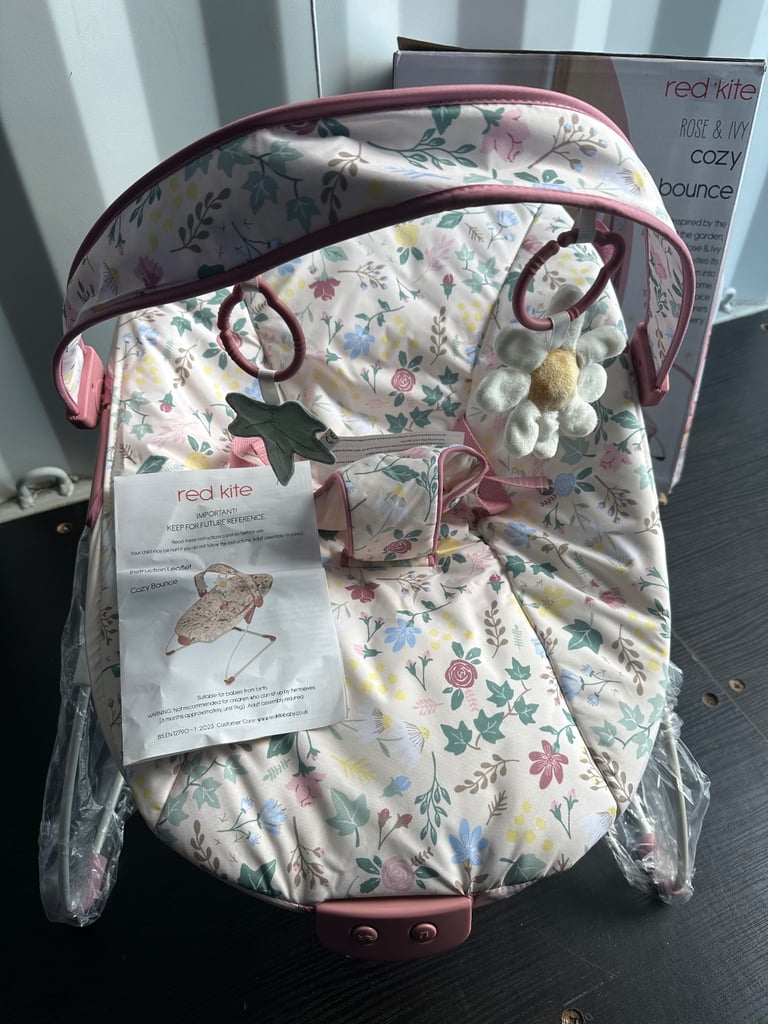 Red Kite Cozy Bounce Musical Baby Bouncer Rose and Ivy 0+ Months