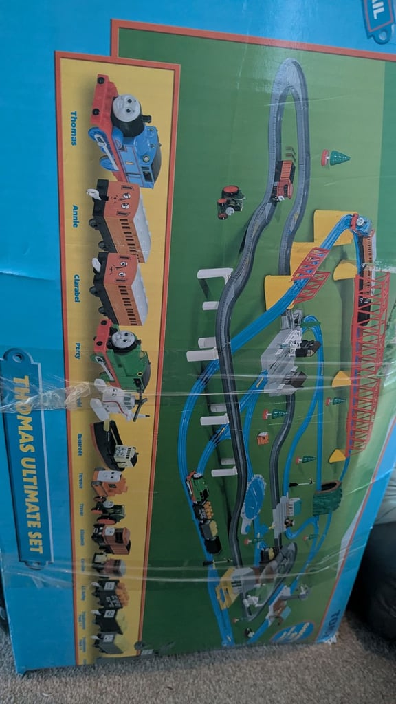 TOMY Thomas the Tank Engine Ultimate Set