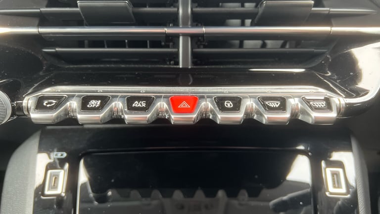 2021 Peugeot 208 1.2 PureTech 100 Allure 5dr Petrol Hatchback Hatchback Petrol Manual