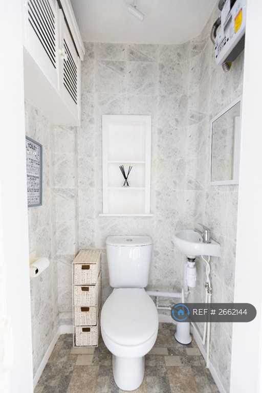 1 bedroom flat in Shettleston Road, Glasgow, G32 (1 bed) (#2662144)
