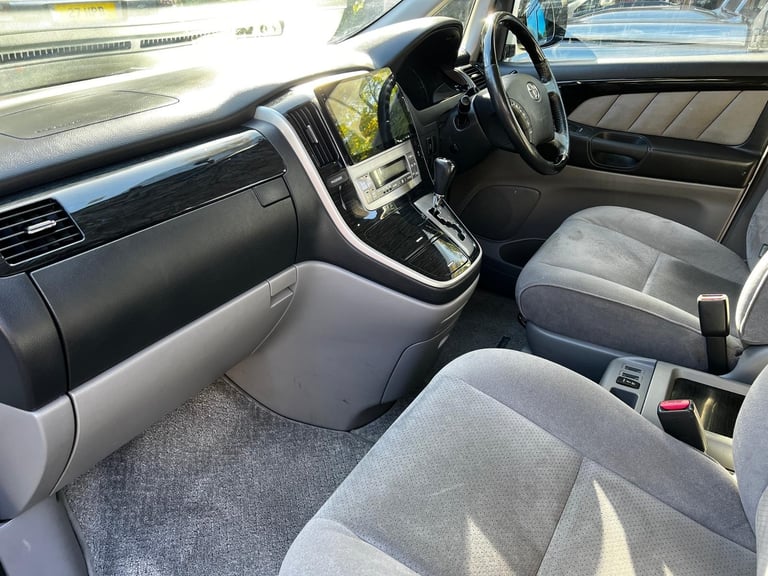 TOYOTA ALPHARD G