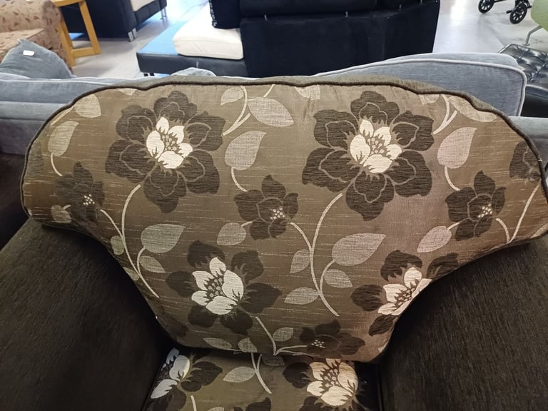 Brown floral three piece suite 