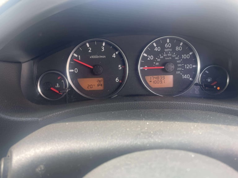 Nissan, PATHFINDER, Estate, 2006, Manual, 2488 (cc), 5 doors