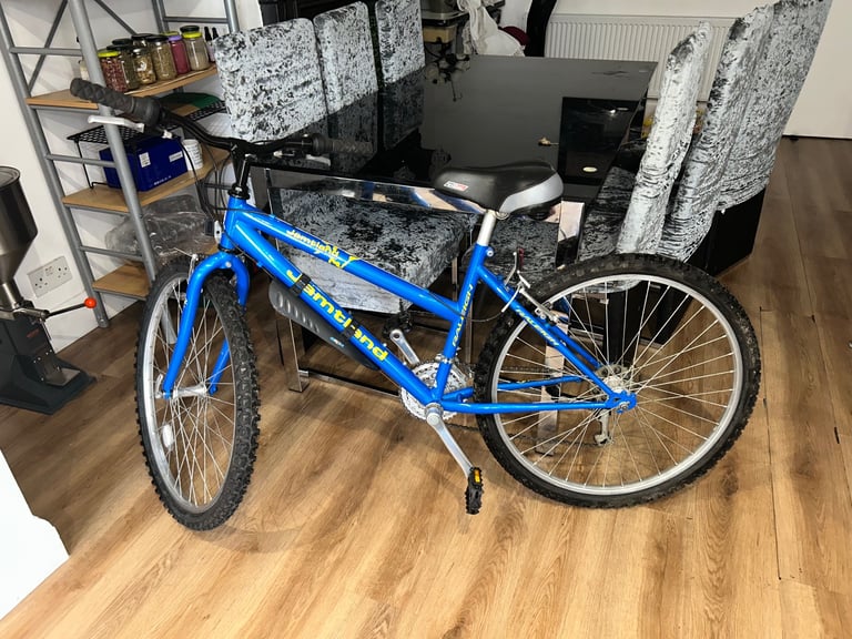 image for £80 bike 26 inch wheels fully working order 