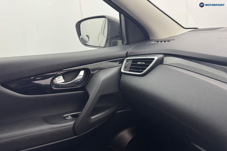 2019 Nissan Qashqai 1.3 DiG-T 160 Acenta Premium 5dr DCT SUV Petrol Automatic