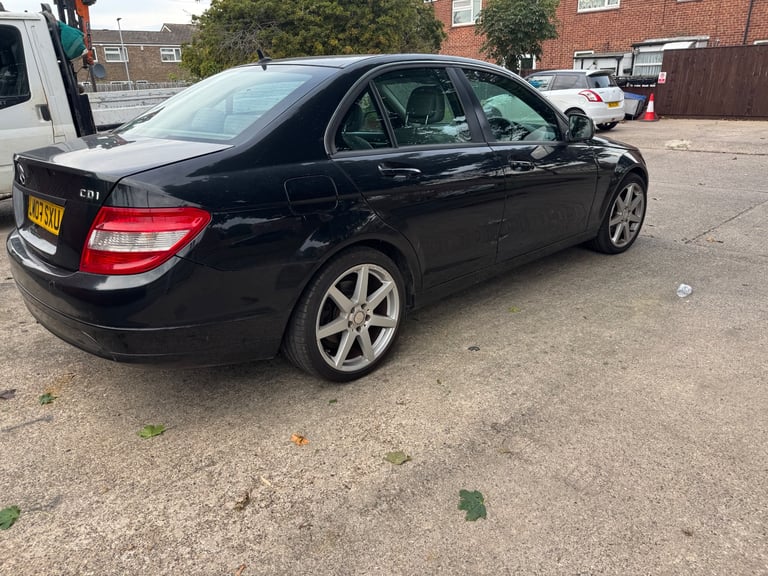 Mercedes Benz C220 CDI Auto Diesel 