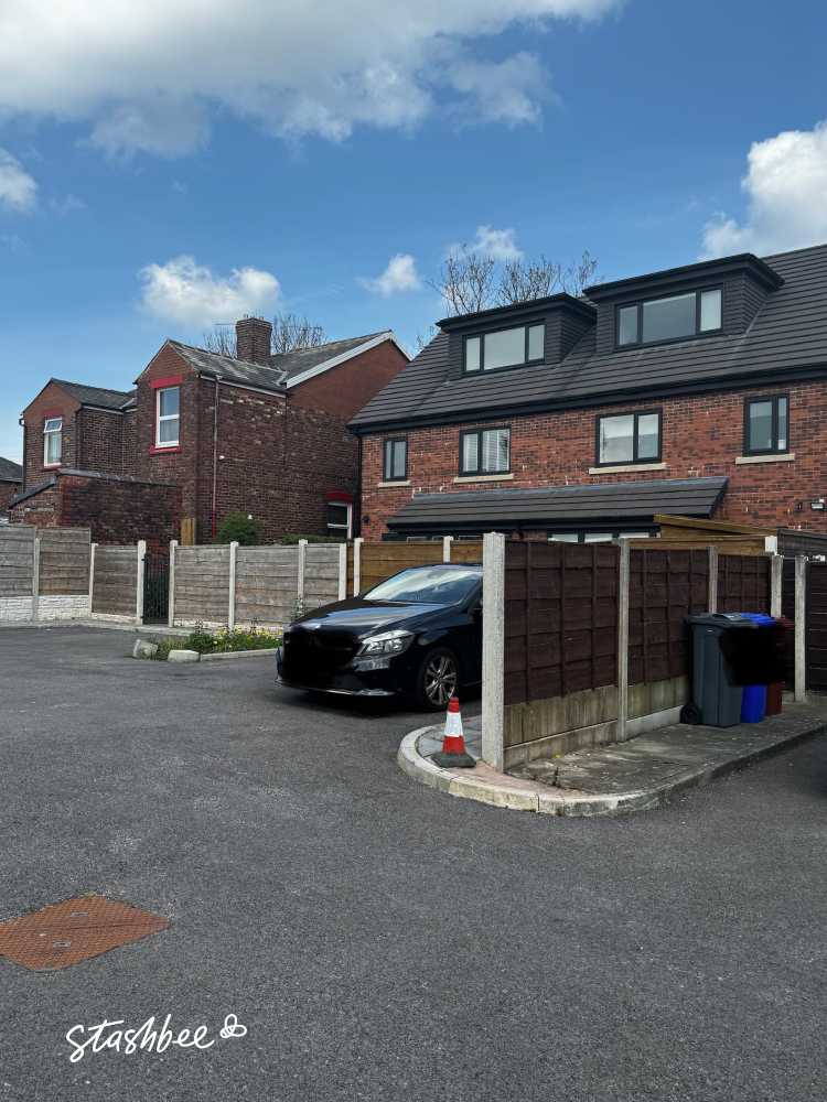 Parking Space to rent in Manchester (M40) | Stashbee