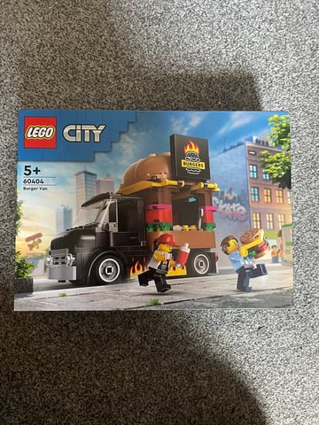 Burger Truck 60404, City