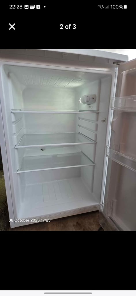 Bush fridge 