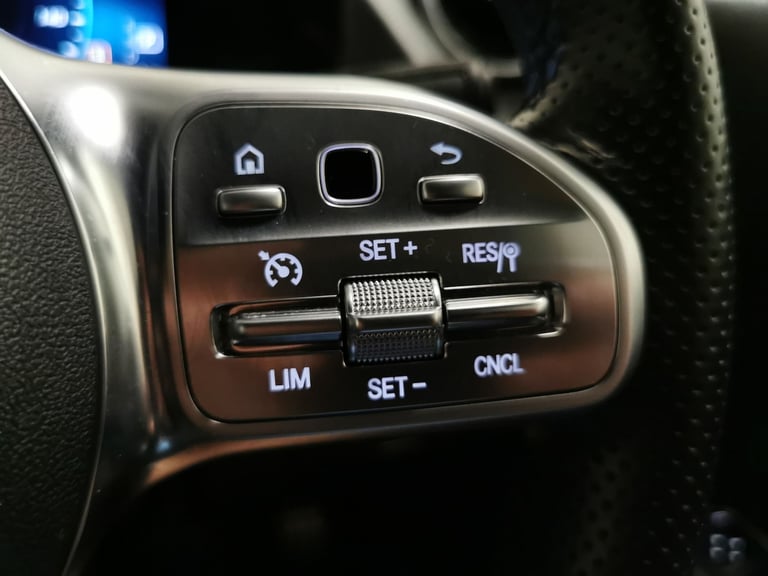 2021 Mercedes-Benz GLA 1.3 GLA250e 15.6kWh Exclusive Edition SUV 5dr Petrol Plug-in Hybrid 8G-DCT...