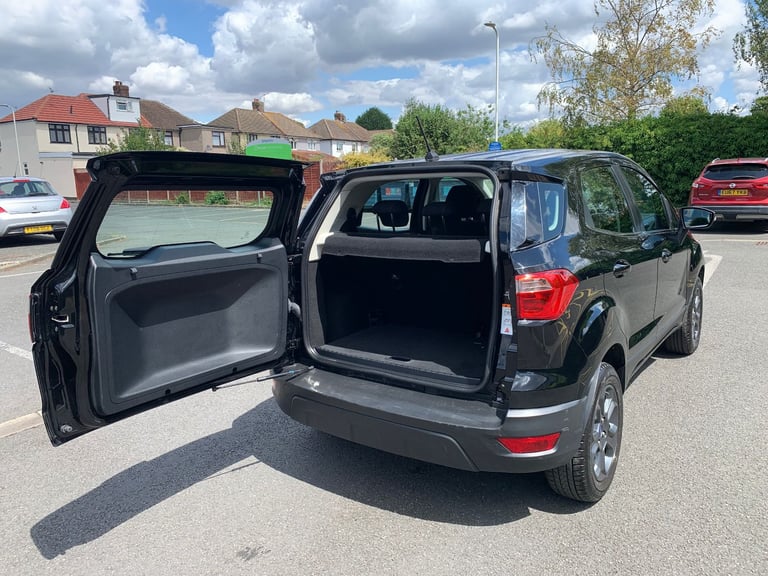 FORD ECOSPORT  1.0t   ZETEC  ECOSPORT  2018 IN  VGC  NEW BELTS  NEW SERVICE WAARNTY GIVEN