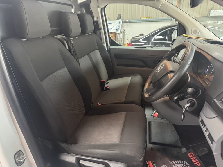 2022 Vauxhall Vivaro 1.5 L1H1 F2700 DYNAMIC S/S Manual Panel Van Diesel Manual