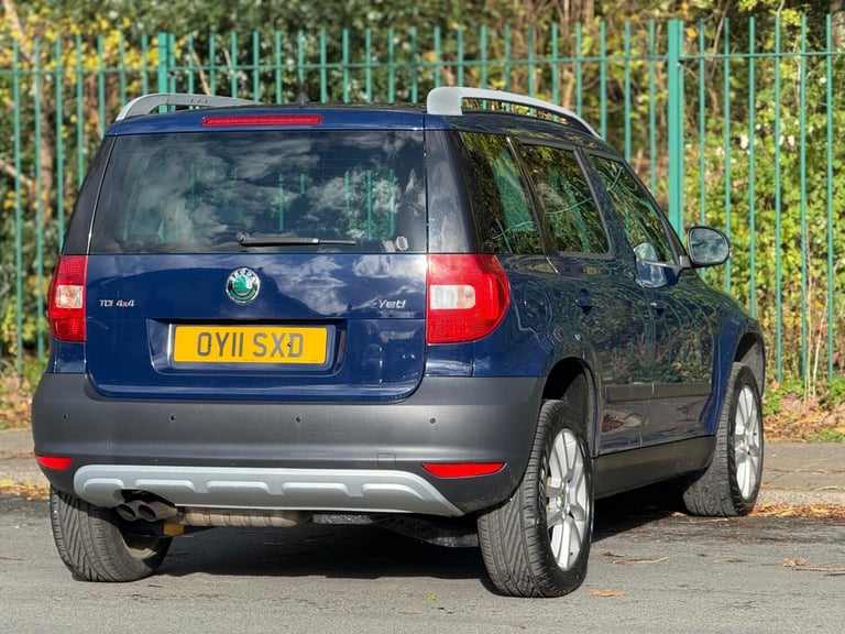 2011 Skoda Yeti 2.0 TDI Elegance DSG 4WD Euro 5 5dr HATCHBACK Diesel Automatic