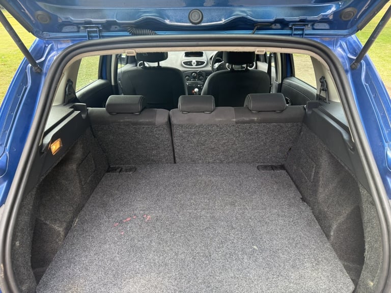 RENAULT CLIO 1.5 dCi Dynamique 2010